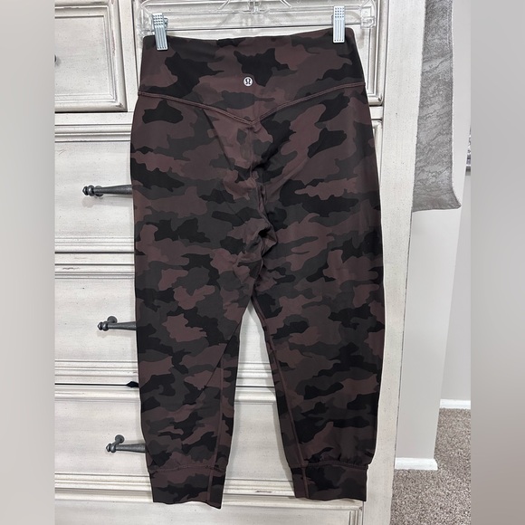 Lululemon Align Jogger Crop *23" - Picture 1 of 12